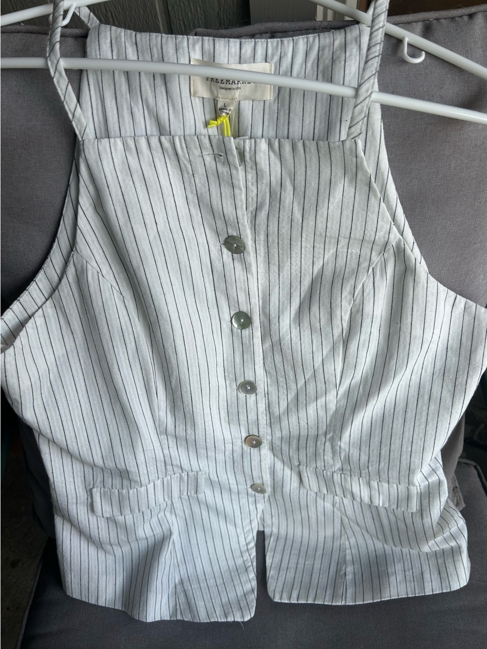 NWT Boutique Freemarket size Large White Pinstripe Button-Front Tank Top